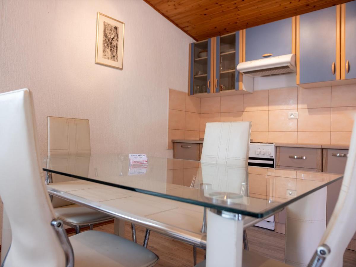 Apartmani Arijana Medulin Kültér fotó