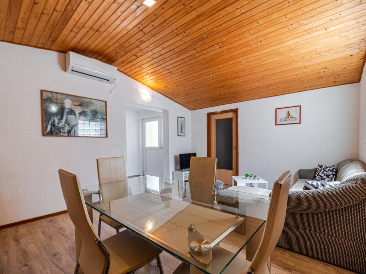 Apartmani Arijana Medulin Kültér fotó